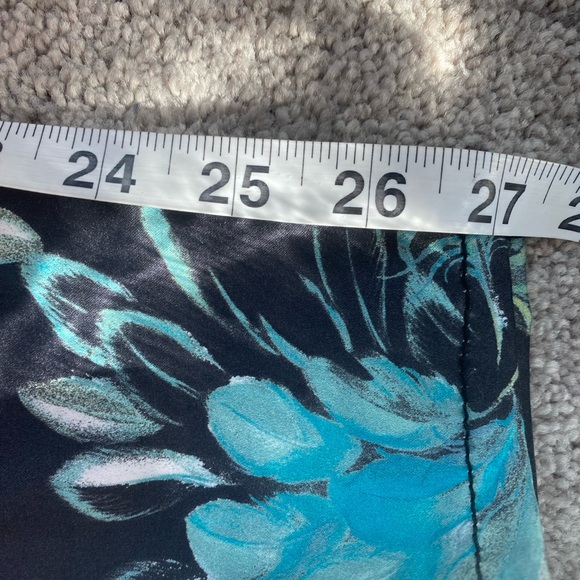 Marchesa Voyage Feather & Flower Capri Pants 26 - Picture 5 of 7